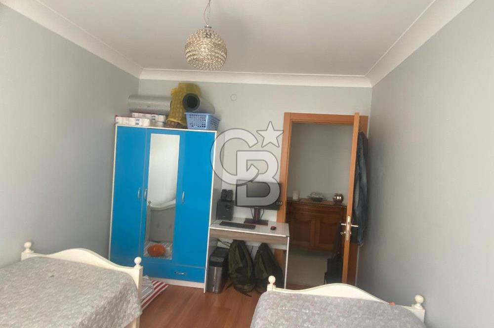 Ümraniye BE-SA Sitesinde Satılık 4+1 Balkonlu 145m2 Brüt Daire