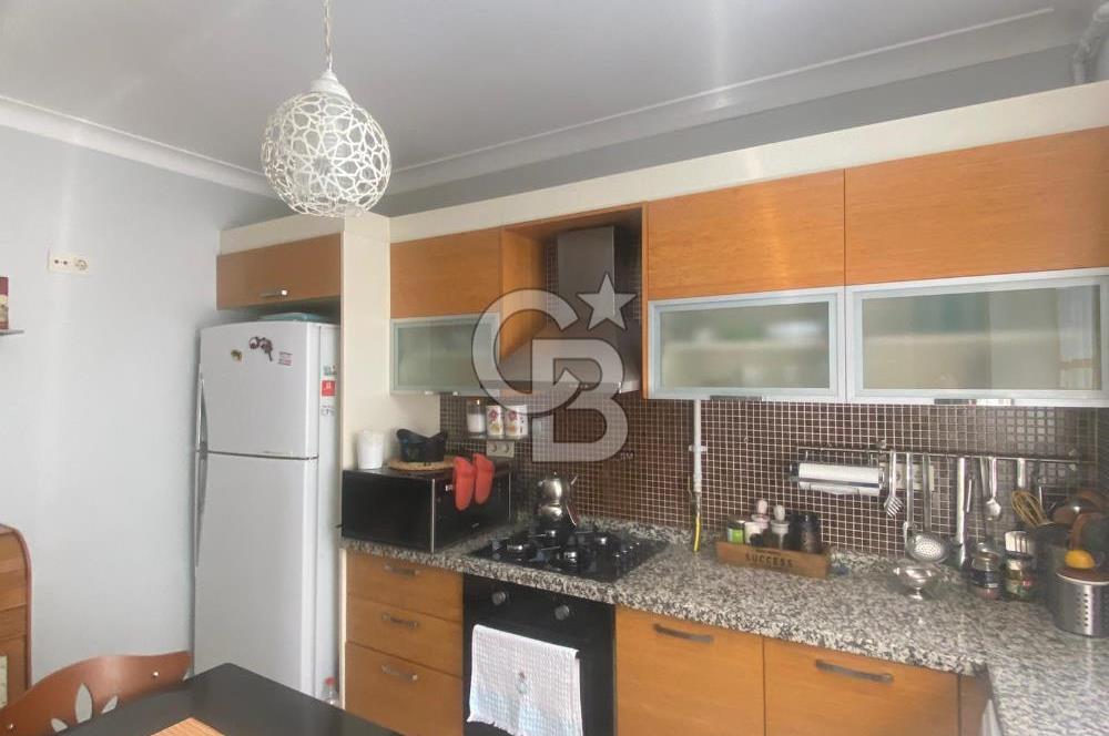 Ümraniye BE-SA Sitesinde Satılık 4+1 Balkonlu 145m2 Brüt Daire