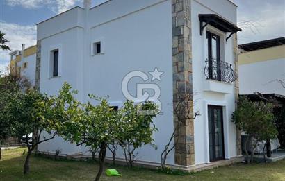 YALIKAVAK TİLKİCİK KOYU SÜPER LÜKS EŞYALI 3+1 255 m² KÖŞE VİLLA