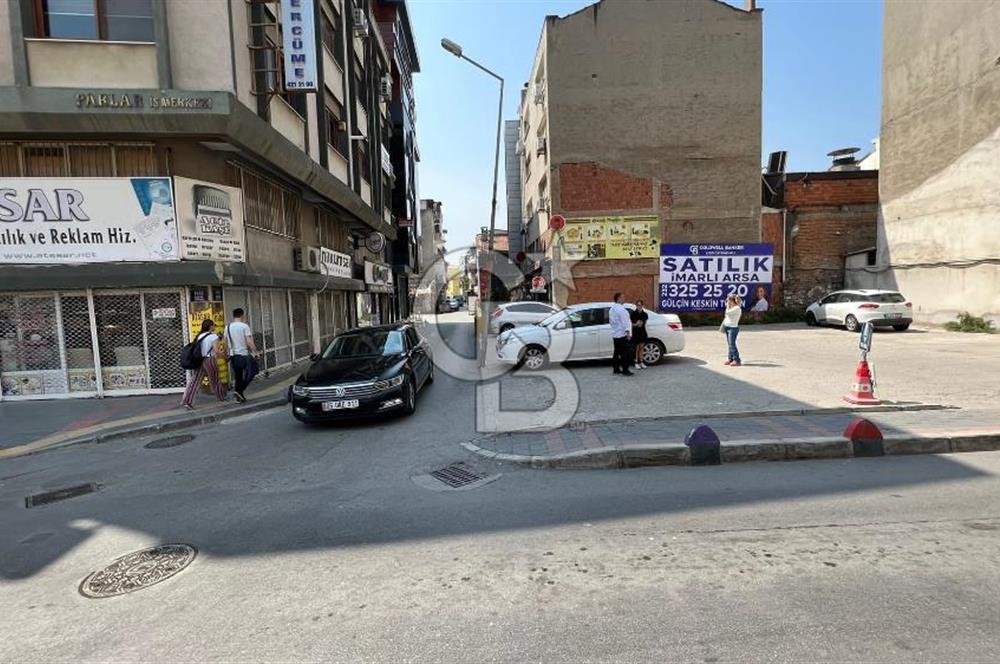 ALSANCAK'TA KÖŞE KONUMLU SATILIK ARSA ...