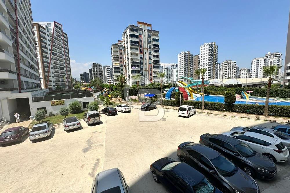 Mersin Mezitli Deniz Mah.  Batıyakası Sitesinde Aqua Parklı  Satılık  2+1 Daire 