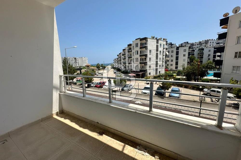 Mersin Mezitli Deniz Mah.  Batıyakası Sitesinde Aqua Parklı  Satılık  2+1 Daire 