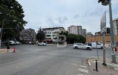 BAĞDAT CADDESİ ÜZERİNDE MÜKEMMEL KONUMDA YATIRIM FIRSATI