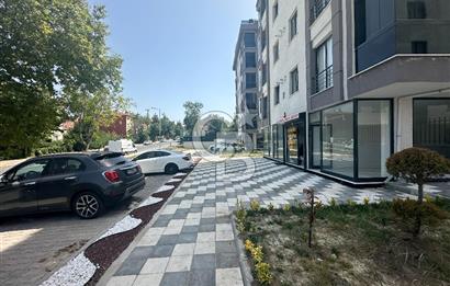 Beylikdüzü Gürpınar Violet Sitesinde 50m2 Kiralık Dükkan