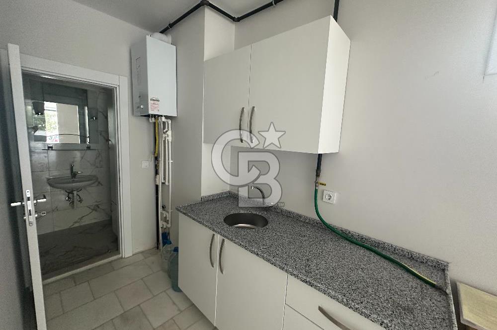 Beylikdüzü Gürpınar Violet Sitesinde 50m2 Kiralık Dükkan