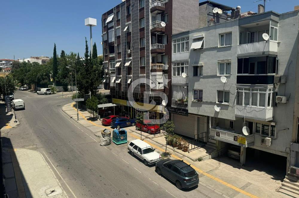 Bucanın Merkezinde Menderes Mah 2+1 A.Mutfak Sıfır Kiralık Daire