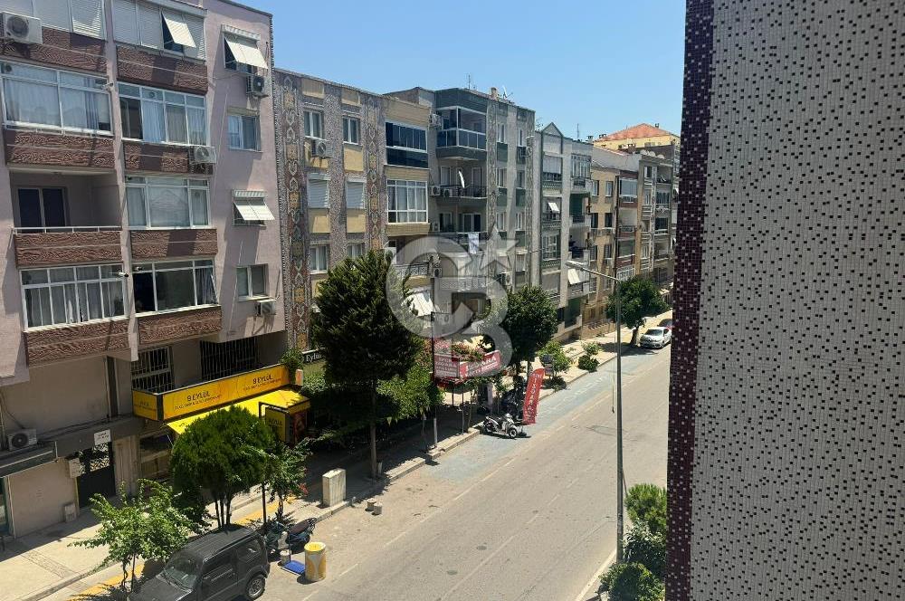 Bucanın Merkezinde Menderes Mah 2+1 A.Mutfak Sıfır Kiralık Daire