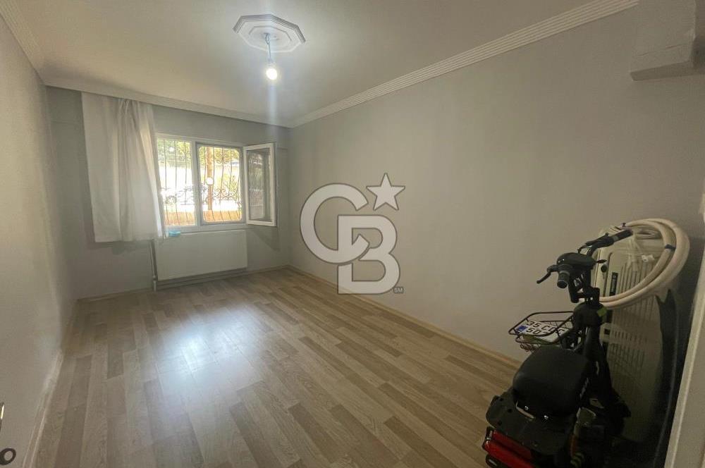 İzmir Buca Atatürk mh'de Site içerisinde Satılık 2+1 Daire!