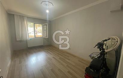 İzmir Buca Atatürk mh'de Site içerisinde Satılık 2+1 Daire!