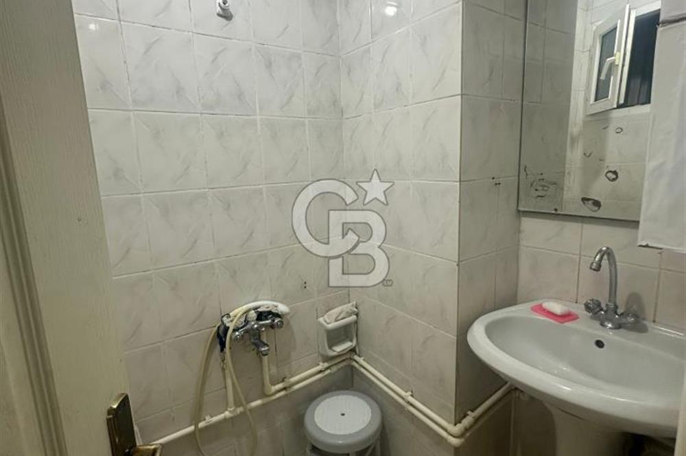 FATİHTE SATILIK 3+1 DENİZ MANZARALI DAİRE