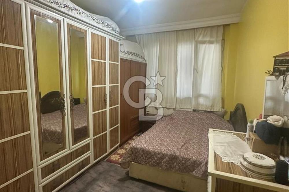 FATİHTE SATILIK 3+1 DENİZ MANZARALI DAİRE