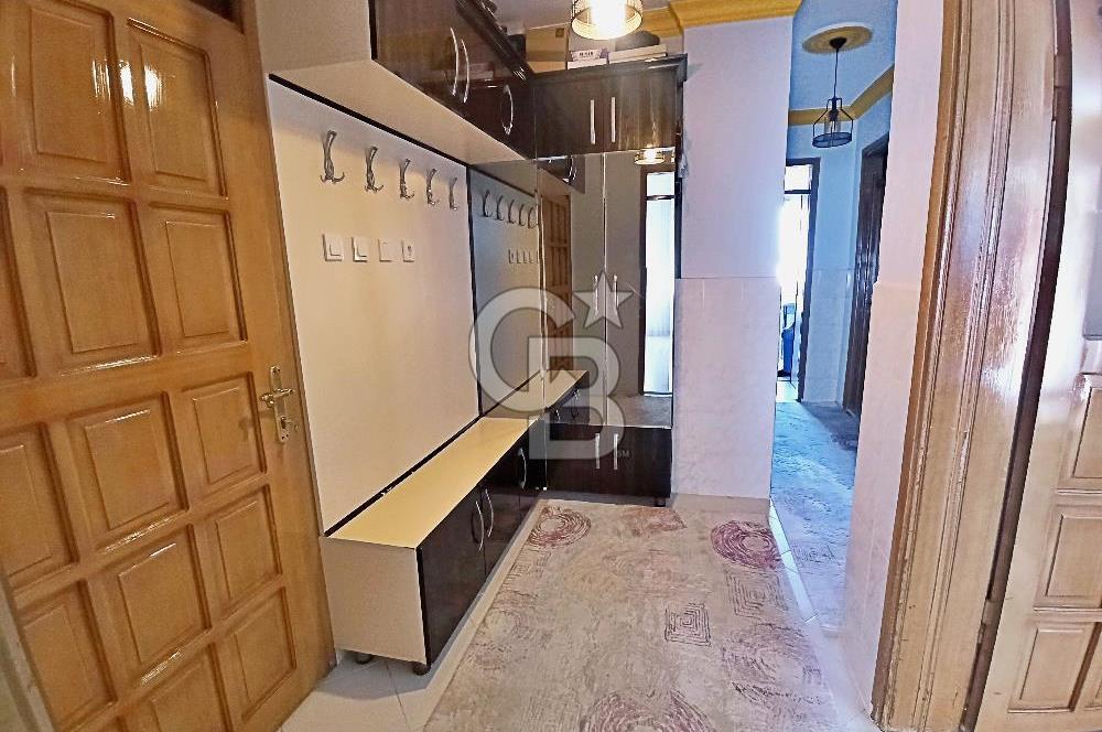 Karabağlar Satılık Komple Bina ve 120 m² Arsa 