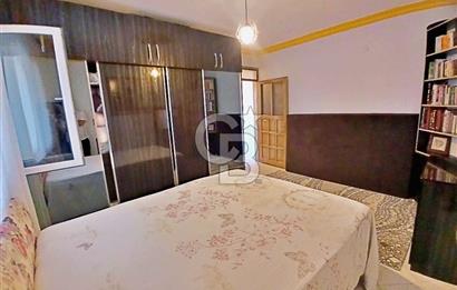 Karabağlar Satılık Komple Bina ve 120 m² Arsa 