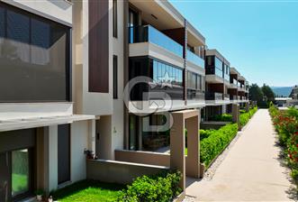 GAZİEMİR SARNIÇ OM LİFE SİTESİ SATILIK 3+1 ARA KAT DAİRE