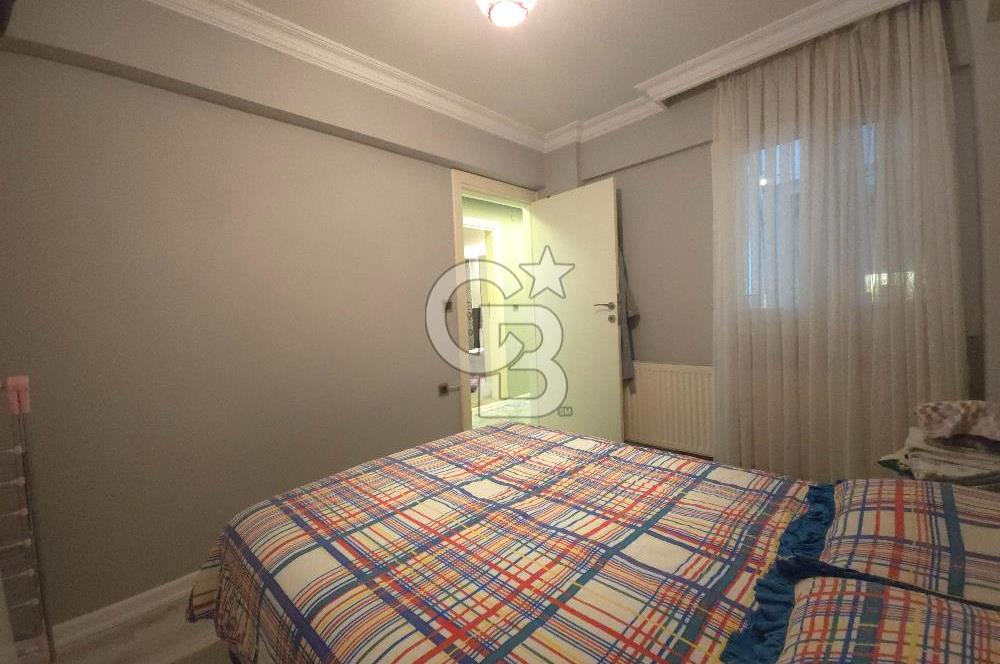 KARŞIYAKA BAHÇELİEVLER'DE KOMPLE TADİLATLI SATILIK 3+1 DAİRE