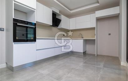 GAZİEMİR SARNIÇ OM LİFE SİTESİ SATILIK 3+1 ARA KAT DAİRE