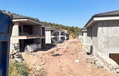 ALTINOLUK AVCILARDA 750M2 ARSA İÇERİSİNDE HAVUZLU FIRSAT PROJE 