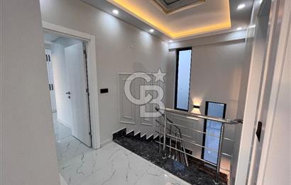 KEMALPAŞA ULUCAK 5+1 HAVUZLU TRİPLEX VİLLA