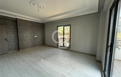 KOCAELİ BAŞİKELE'DE SATILIK BAHÇE KULLANIM ALANLI  2+1 DAİRE