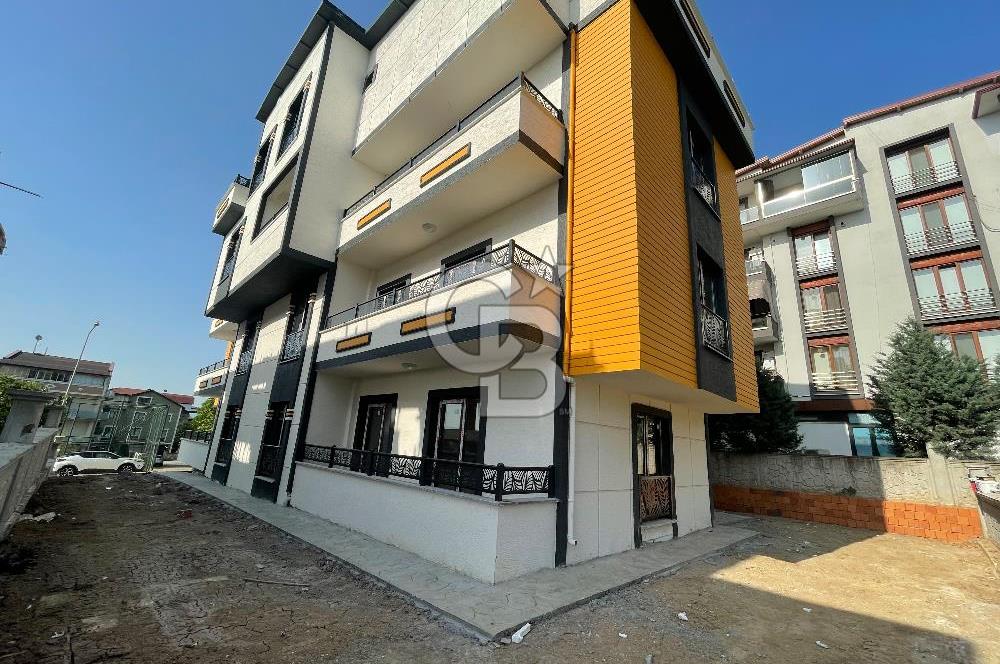 KOCAELİ BAŞİKELE'DE SATILIK BAHÇE KULLANIM ALANLI  2+1 DAİRE