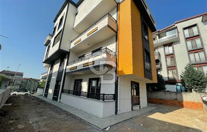 KOCAELİ BAŞİKELE'DE SATILIK BAHÇE KULLANIM ALANLI  2+1 DAİRE