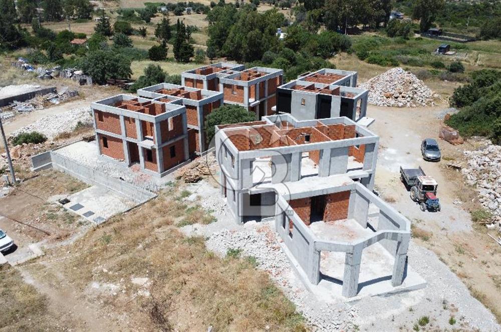 Datça Emecik'te Kendi Koyu Olan Bir Projeden 112m² Satılık Villa