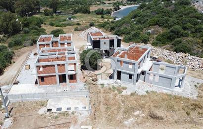 Datça Emecik'te Kendi Koyu Olan Bir Projeden 112m² Satılık Villa