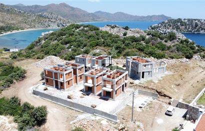 Datça Emecik'te Kendi Koyu Olan Bir Projeden 112m² Satılık Villa