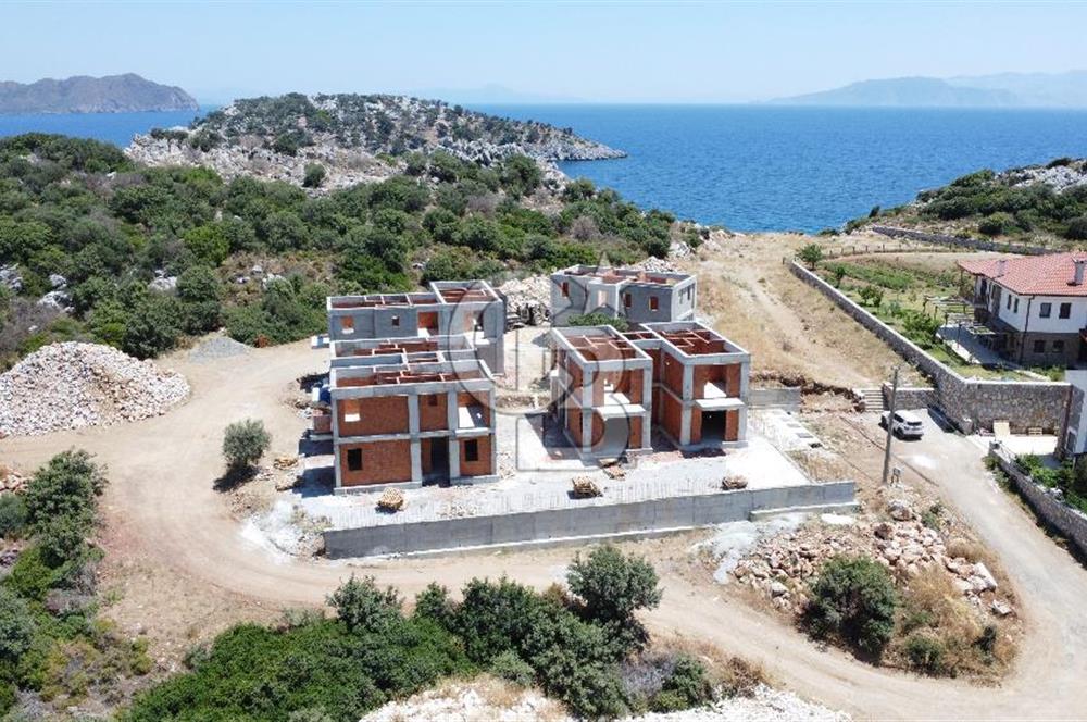 Datça Emecik'te Kendi Koyu Olan Bir Projeden 112m² Satılık Villa