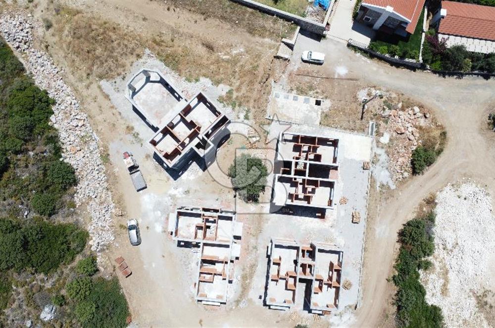 Datça Emecik'te Kendi Koyu Olan Bir Projeden 112m² Satılık Villa