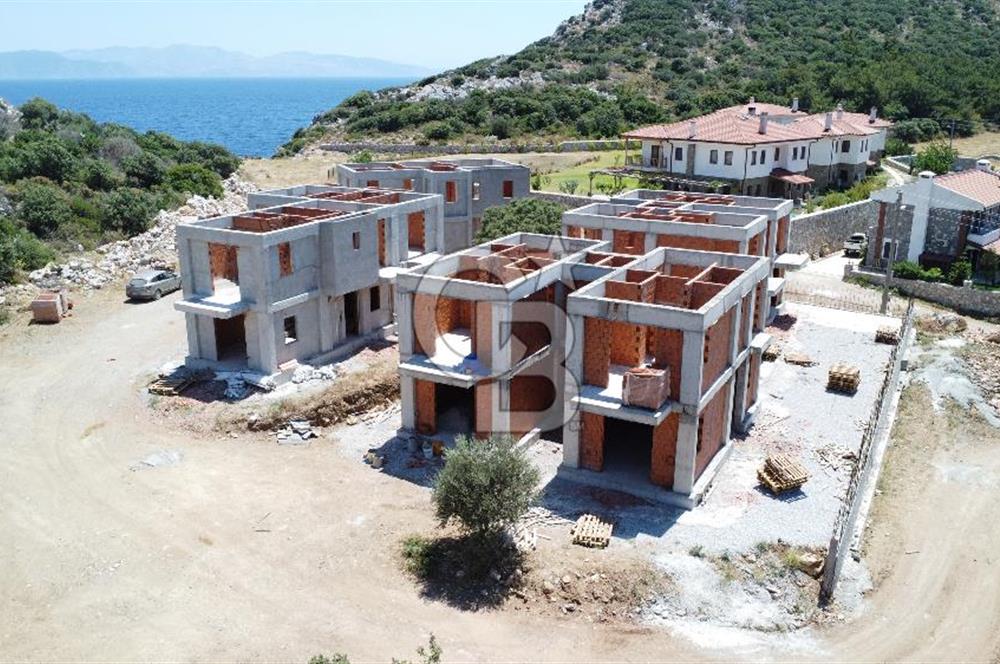 Datça Emecik'te Kendi Koyu Olan Bir Projeden 112m² Satılık Villa