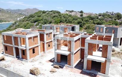 Datça Emecik'te Kendi Koyu Olan Bir Projeden 112m² Satılık Villa