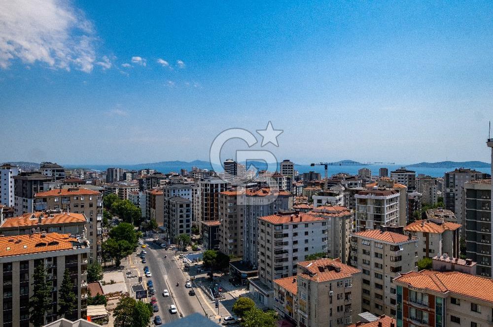 SUADİYE AYŞE KADIN METRO DURAĞI ÖNÜNDE SIFIR DUBLEKS