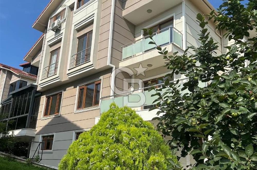 KOCAELİ, DARICA,BAYRAMOĞLU SİTE İÇİ, SATILIK 5+2 HAVUZLU VİLLA