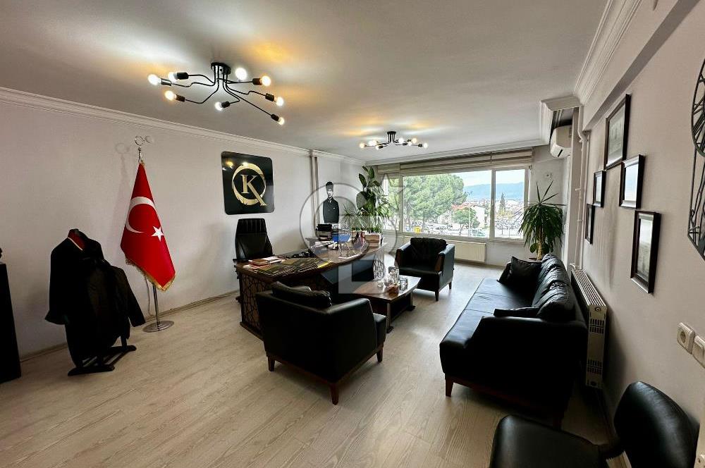 Manisa Alaşehir Merkez Satılık Ofis&Büro 180 m2