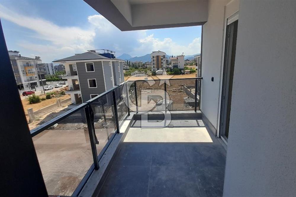 DÖŞEMEALTI YENİKÖY MAHALLESİNDE ARA KAT, 1+1, SATILIK DAİRE