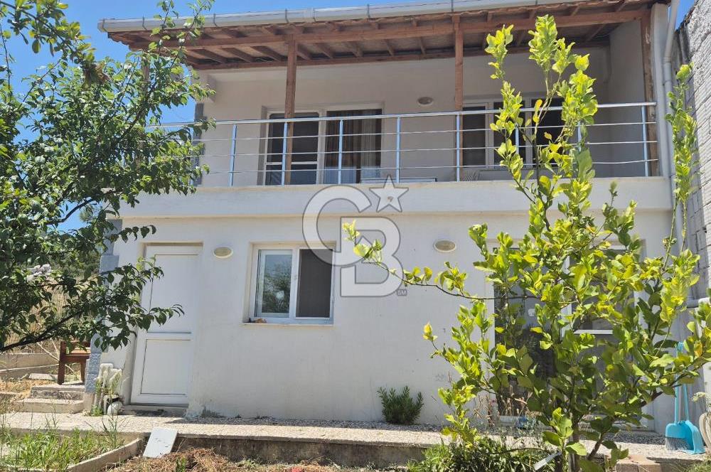 Urla-Gülbahçe'de 400 m2 ARSA İÇERİSİNDE SATILIK 1+1 ve 1+0 DAİRE