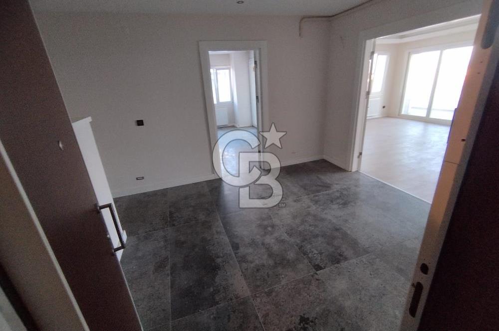 Güzelbahçe Maltepe'de 4+1 deniz manzaralı dubleks daire