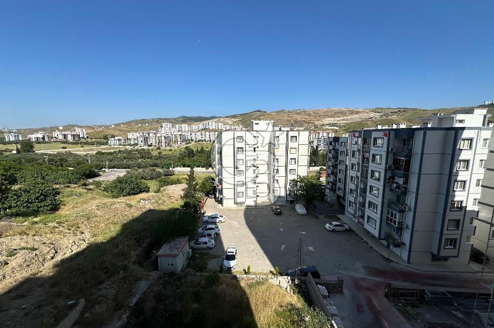 Çiğli Harmandalı Satılık 1+1 Eşyalı Daire Kiracısız