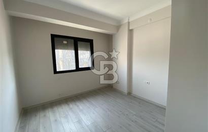 İzmir Dikili Çandarlıda 2+1 açık mutfak satılık daire