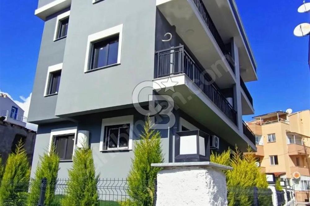 İzmir Dikili Çandarlıda 2+1 açık mutfak satılık daire