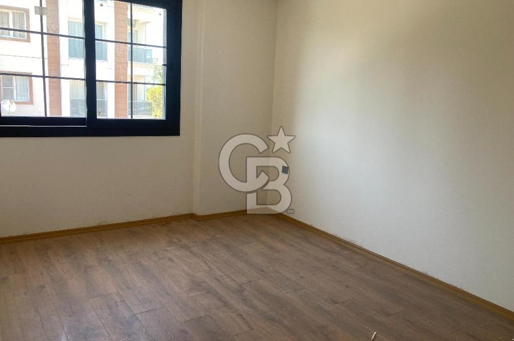 Seferihisar' da İZMİR caddesi üzerinde 2+1 FIRSAT DAİRE