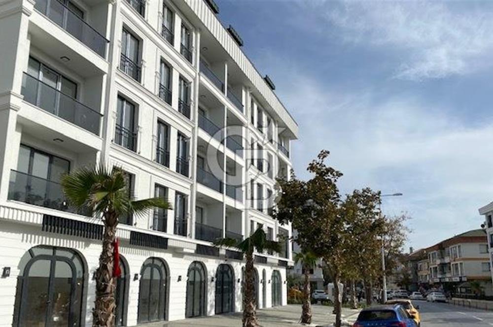 BÜYÜKÇEKMECE ATATÜRK CADDESİNDE BACALI SIFIR KİRALIK DÜKKAN