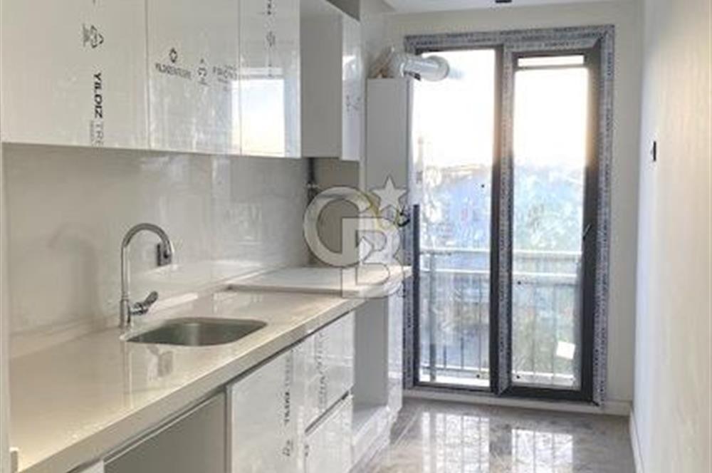 BÜYÜKÇEKMECE DE DENİZ MANZARALI SIFIR 2+1 ARA KAT SATILIK DAİRE