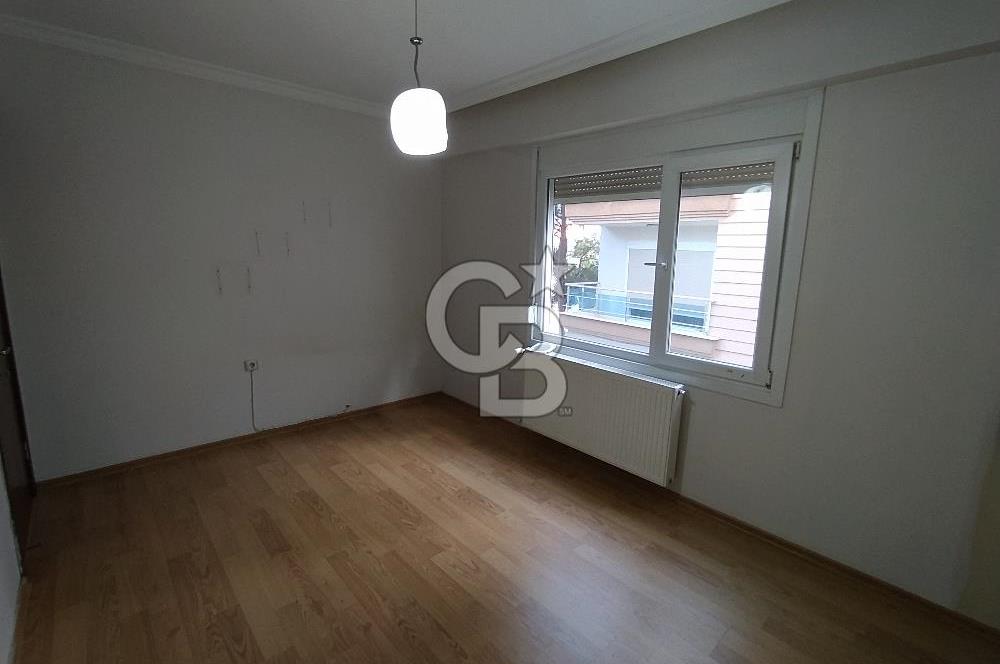 BORNOVA EVKA 3 TE SATILIK DAİRE