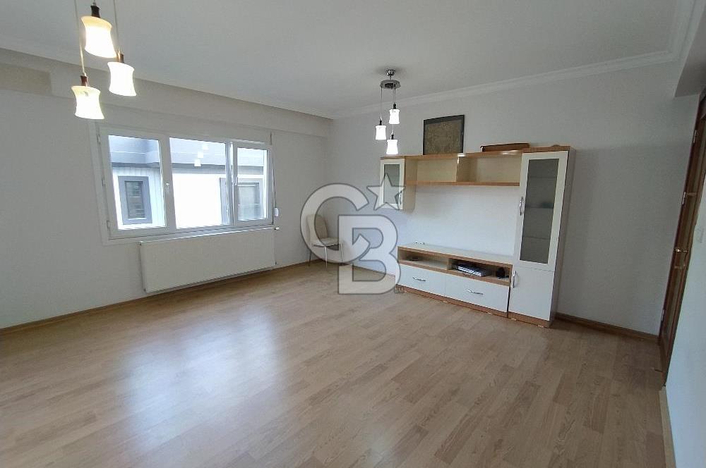 BORNOVA EVKA 3 TE SATILIK DAİRE