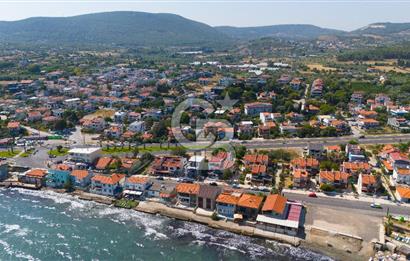 URLA KALABAK MAHALLESİ DENİZE 40 METRE UZAKLIKTA 4+1 SATILIK VİLLA