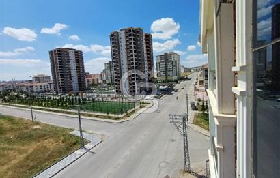 SİNCAN MENDERES MAHALLESİNDE SATILIK 3+1 DAİRE