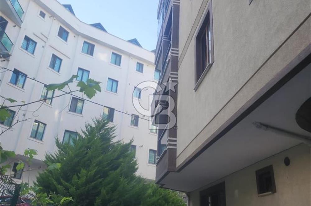 MALTEPE AYDINEVLER DE GENÇ BİNADA ACİL SATILIK DAİRE