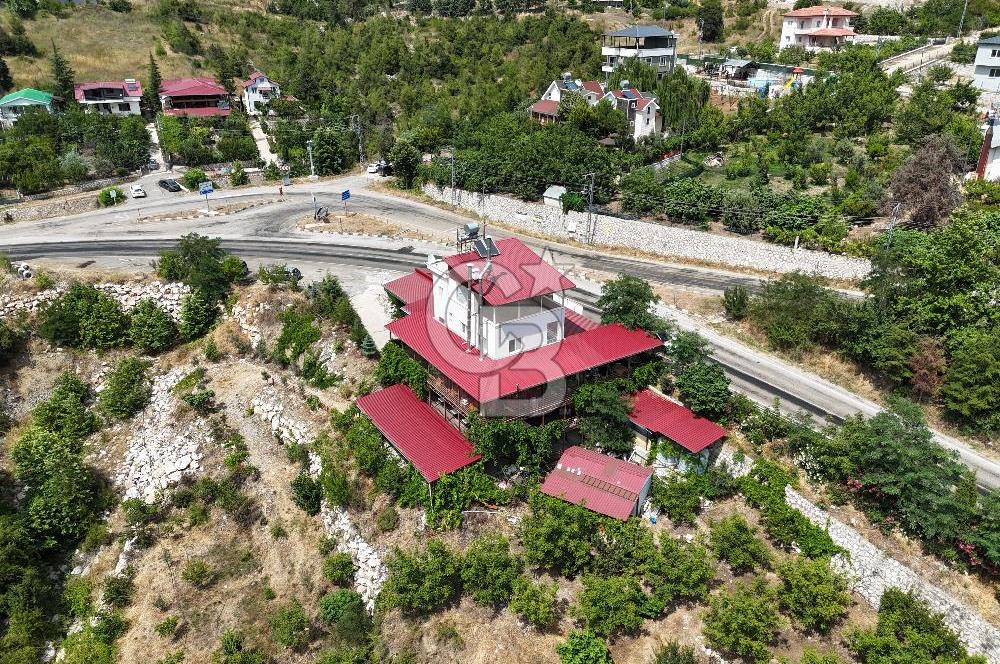 Mersin Toroslar Yeniköy Satılık Restoran ve Arsa